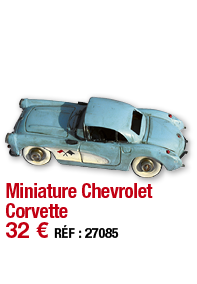 Miniature Chevrolet Corvette   32   RÉF : 27085